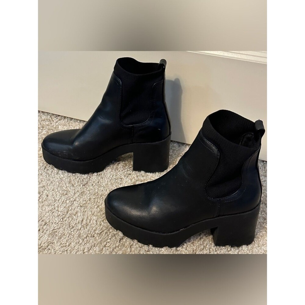 Bamboo Black Platform Faux Leather Booties Women's Sz 7.5